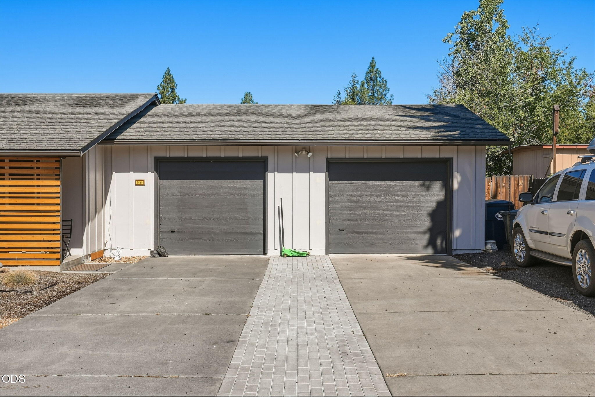 1648 NE Pheasant Lane