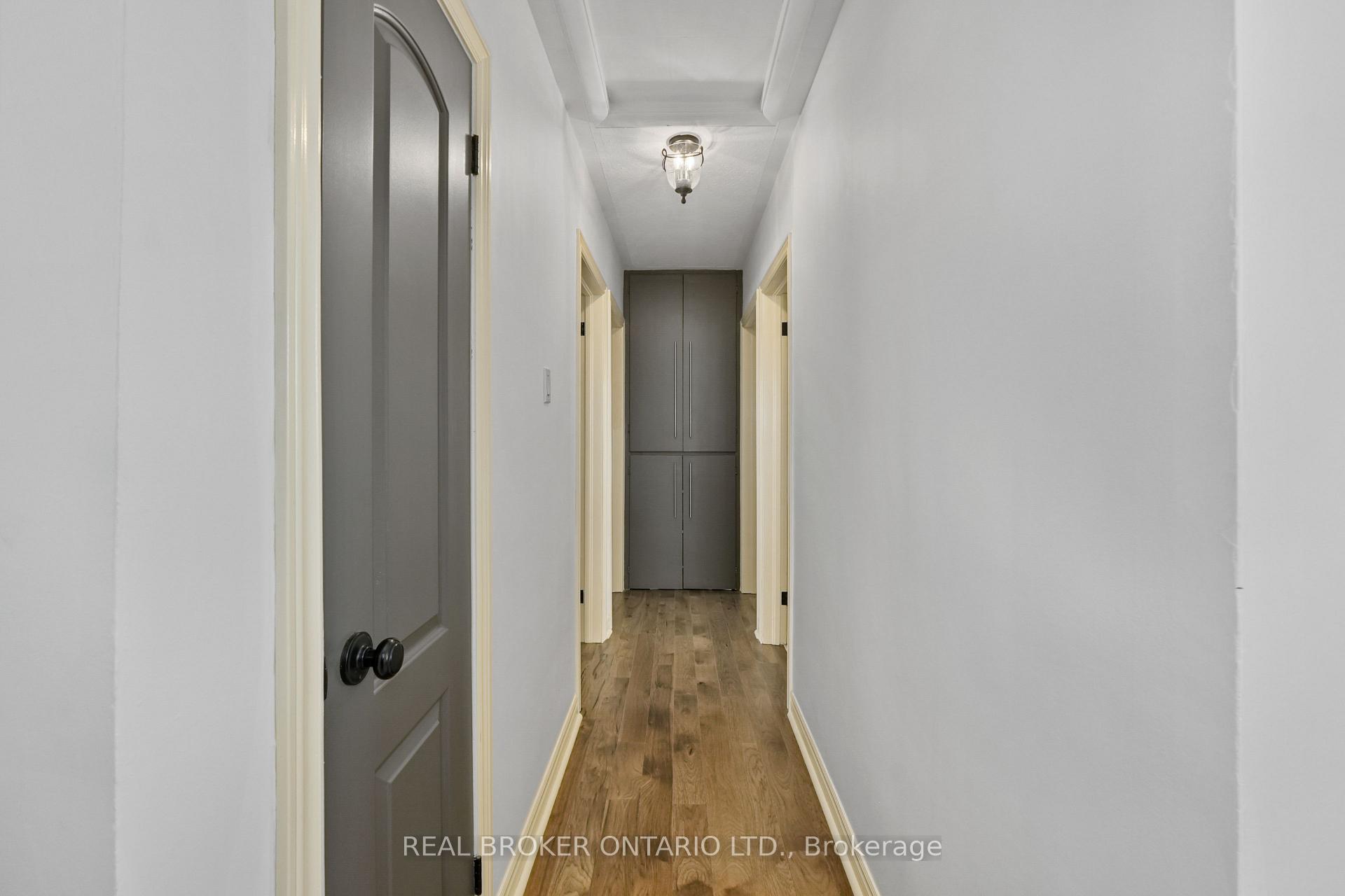 121 Goodfellow Road E