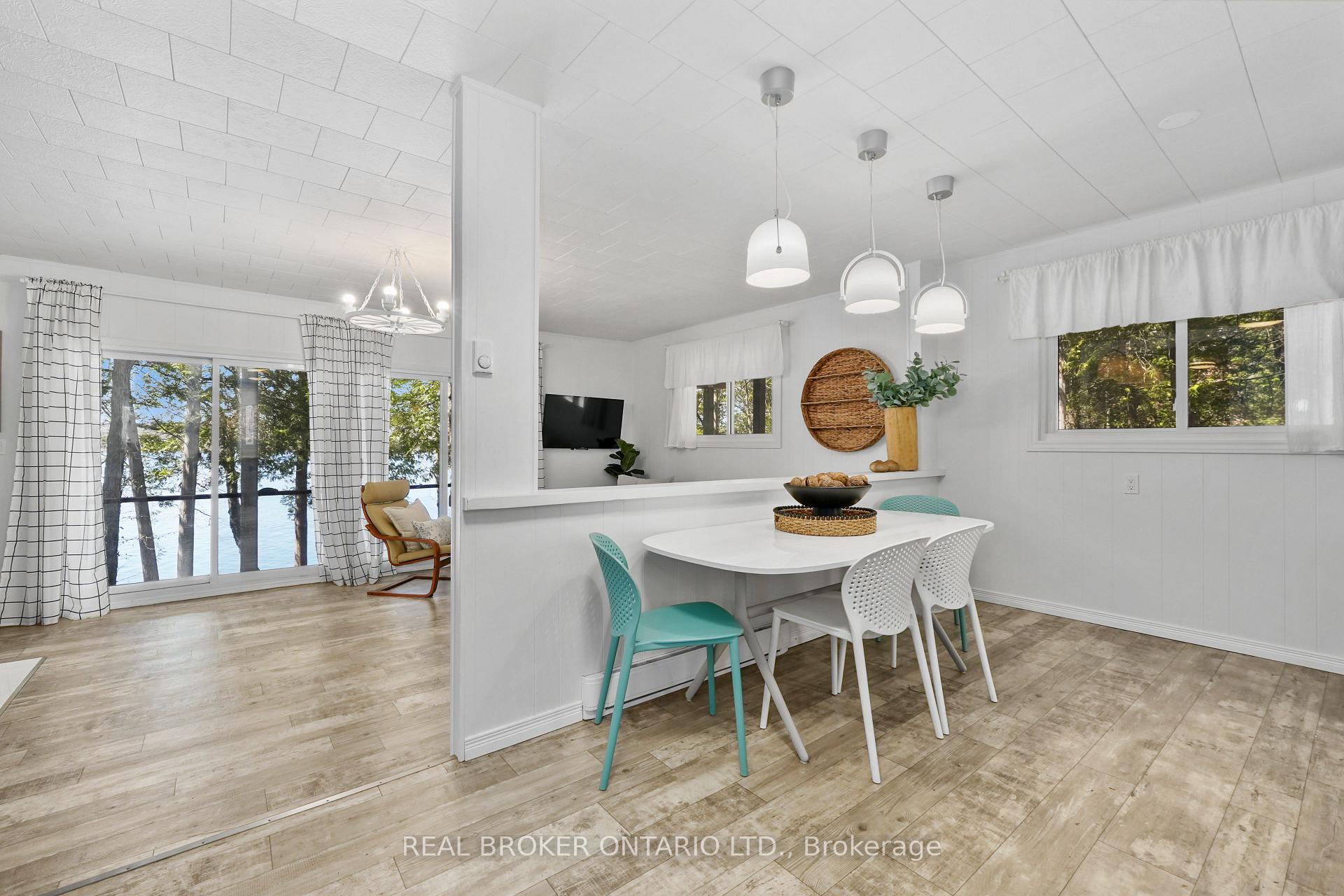 134 E Fleming Bay Road E