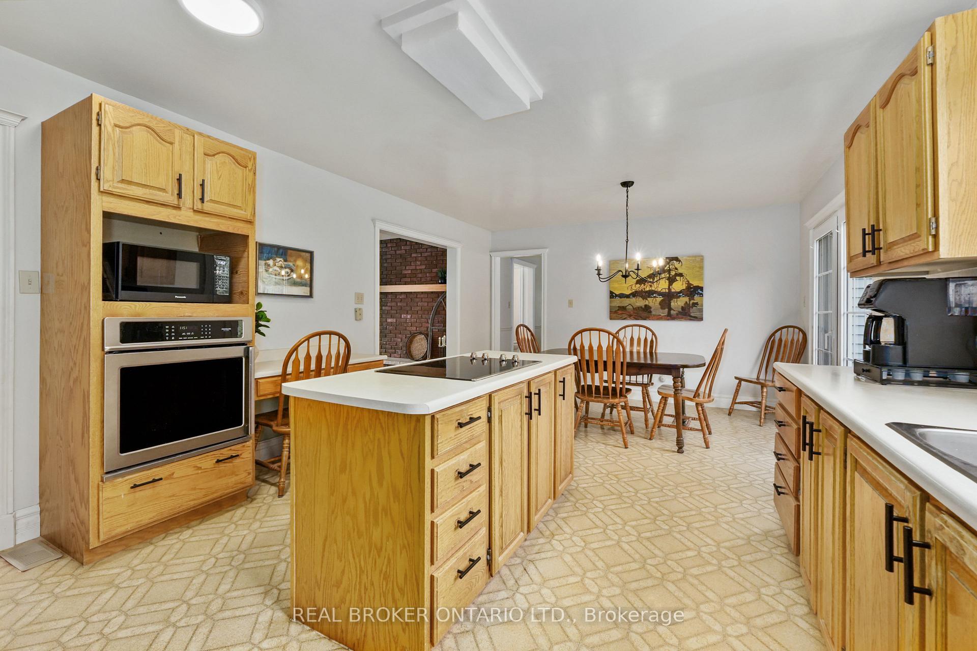 462 Franklin Drive