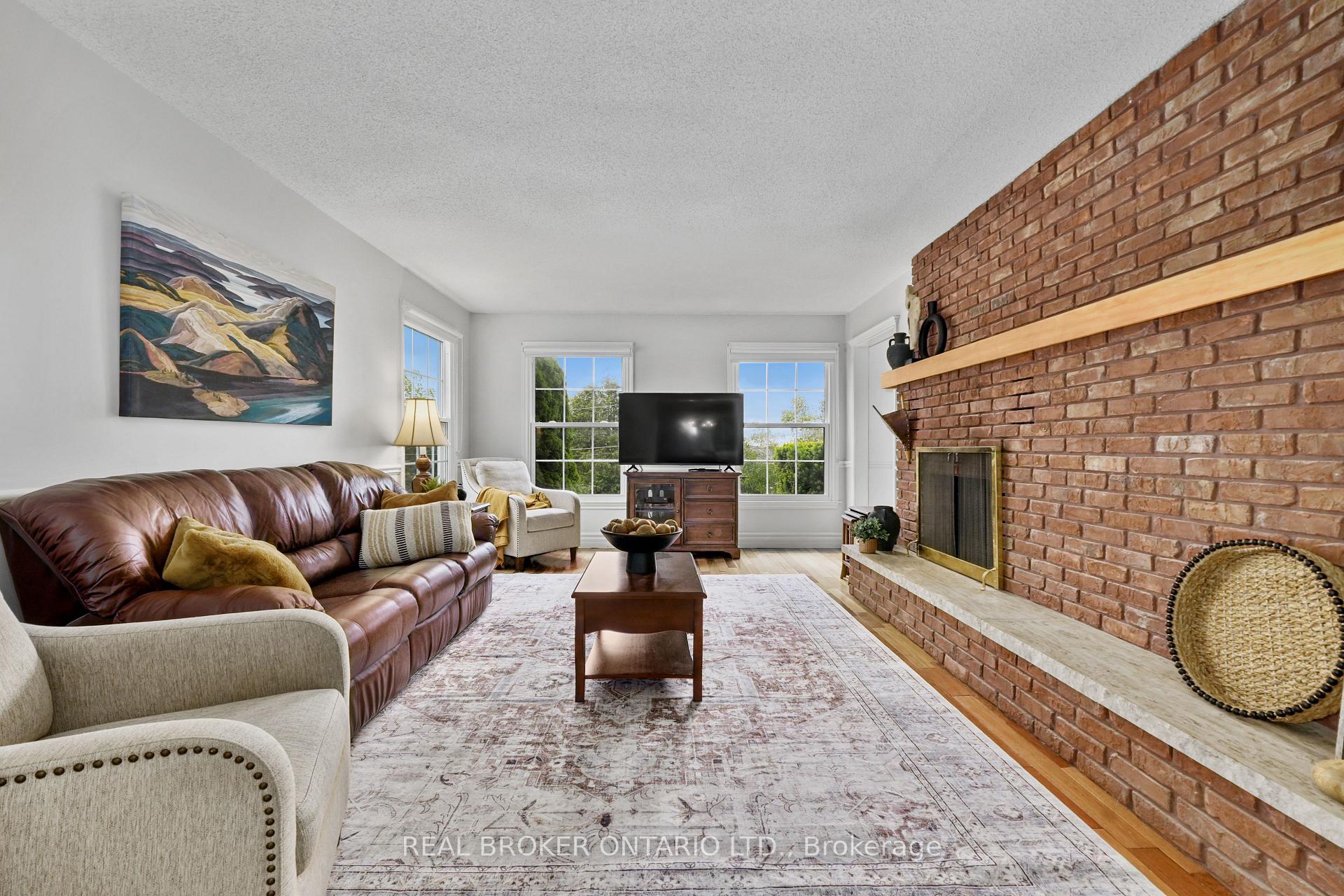 462 Franklin Drive