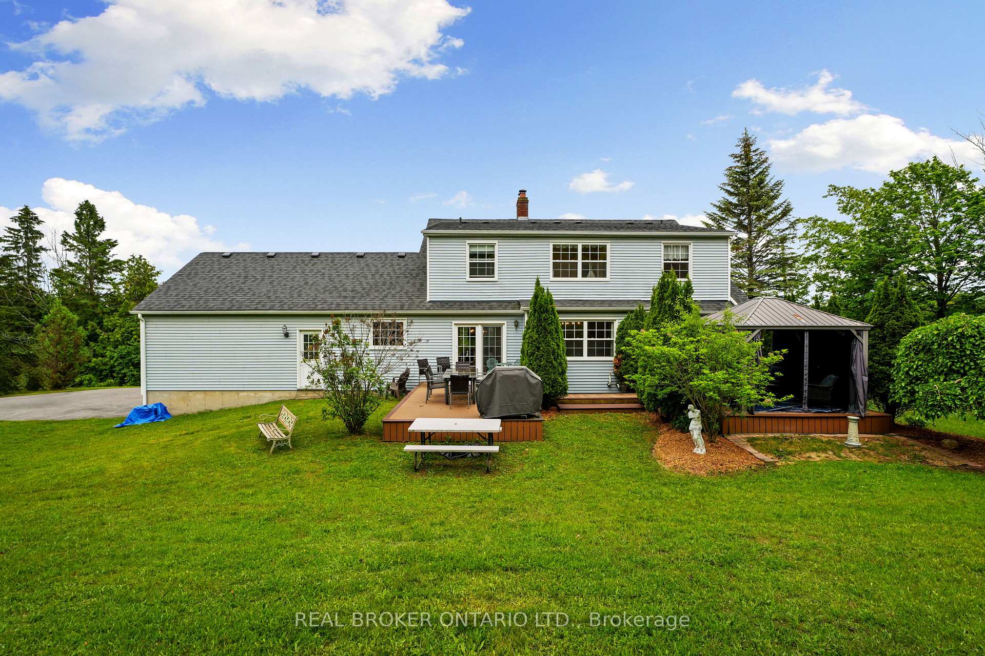462 Franklin Drive