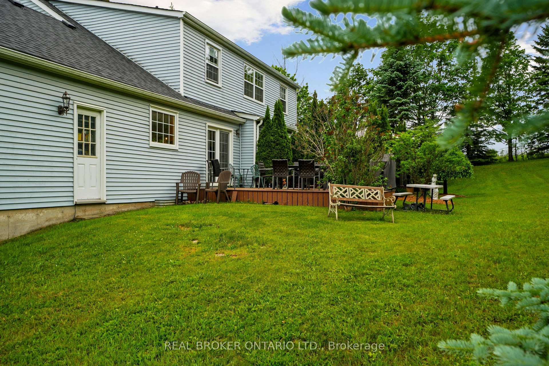 462 Franklin Drive