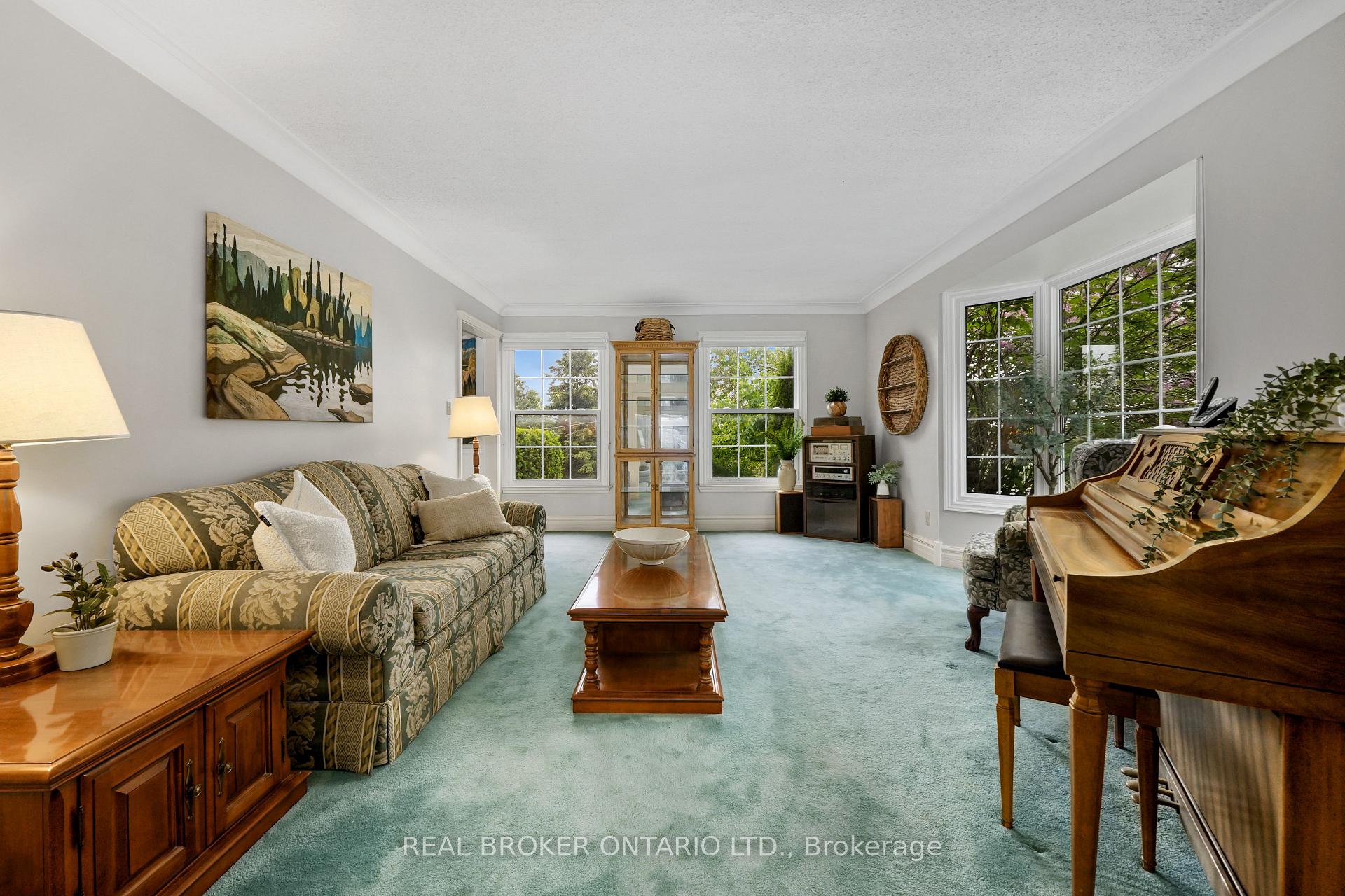 462 Franklin Drive