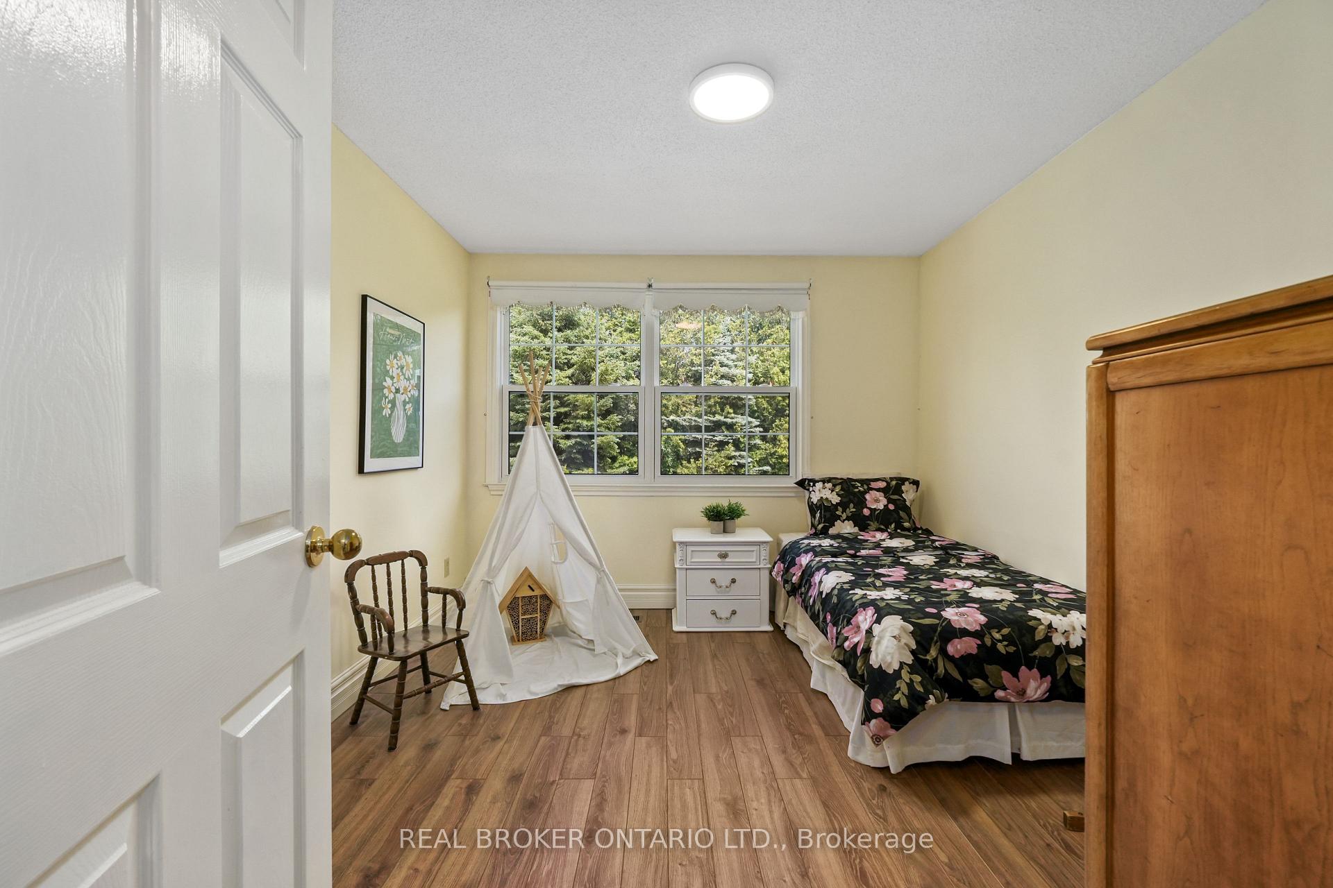 462 Franklin Drive