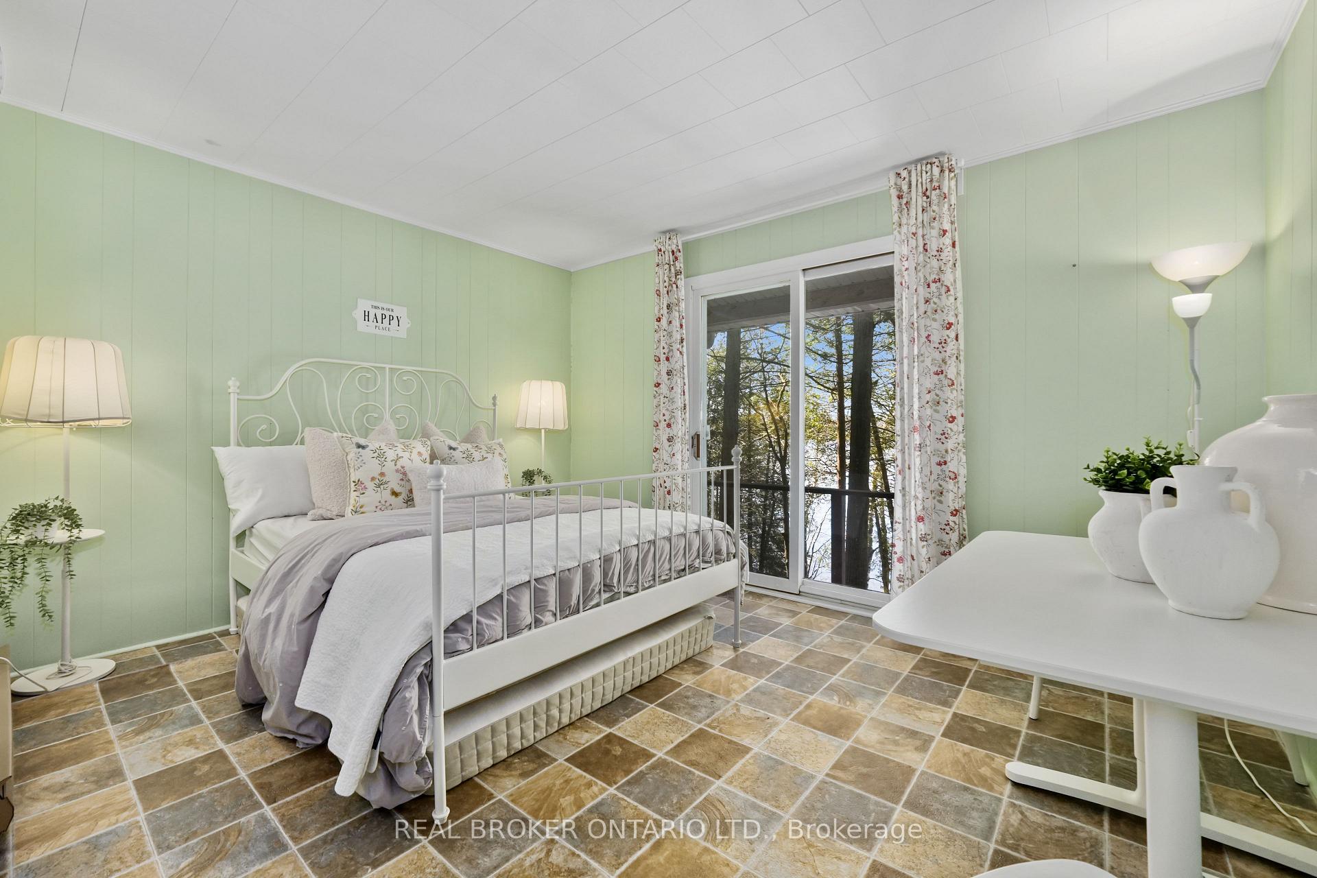 134 Fleming Bay Road