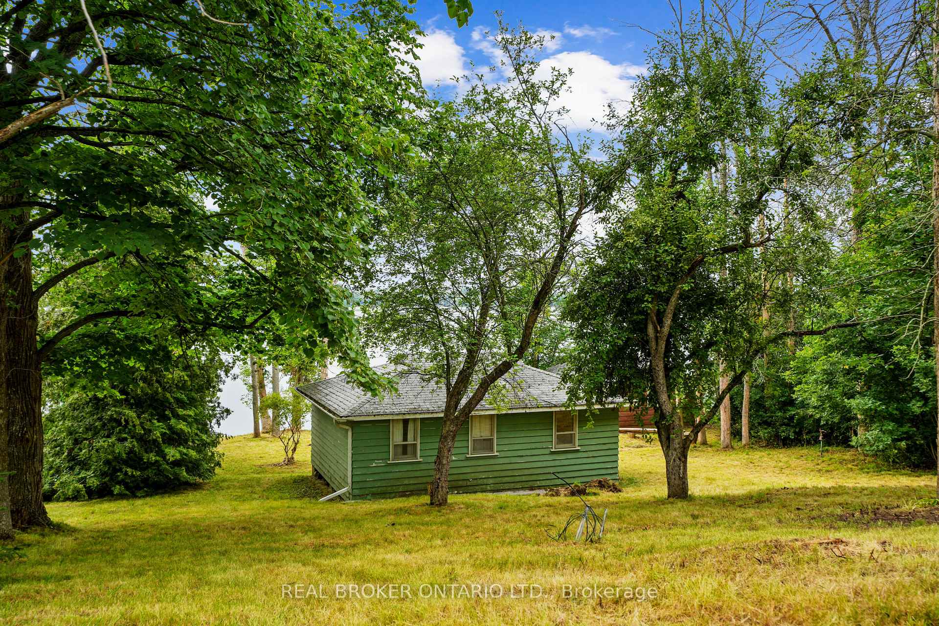1839 Young's Point Road