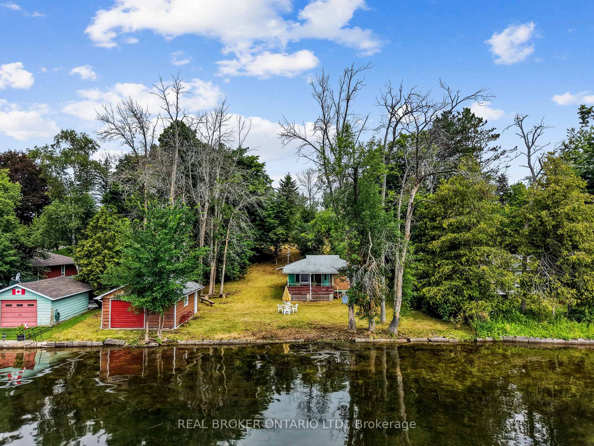 1839 Young's Point Road
