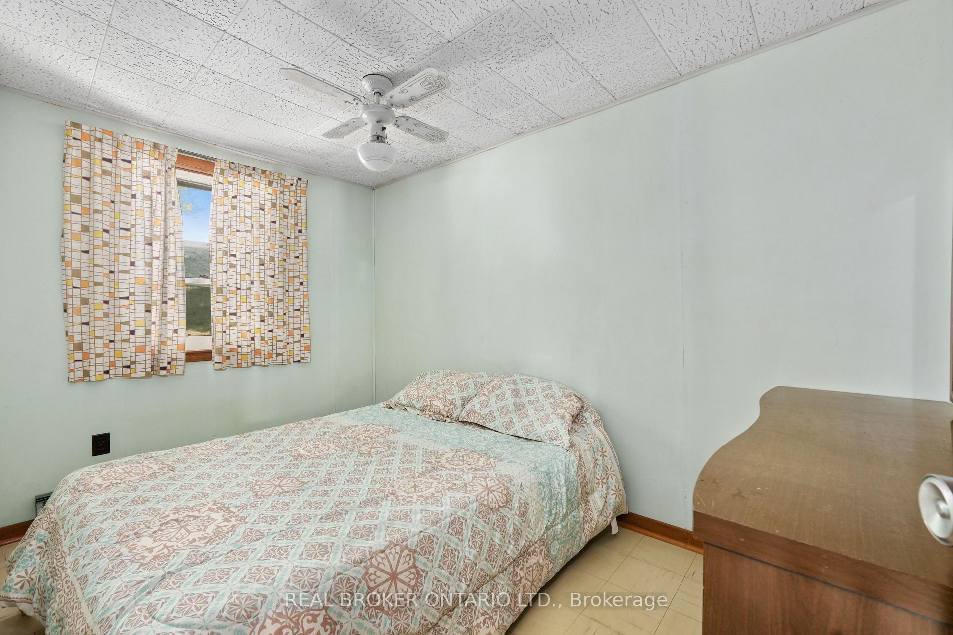 1839 Young's Point Road