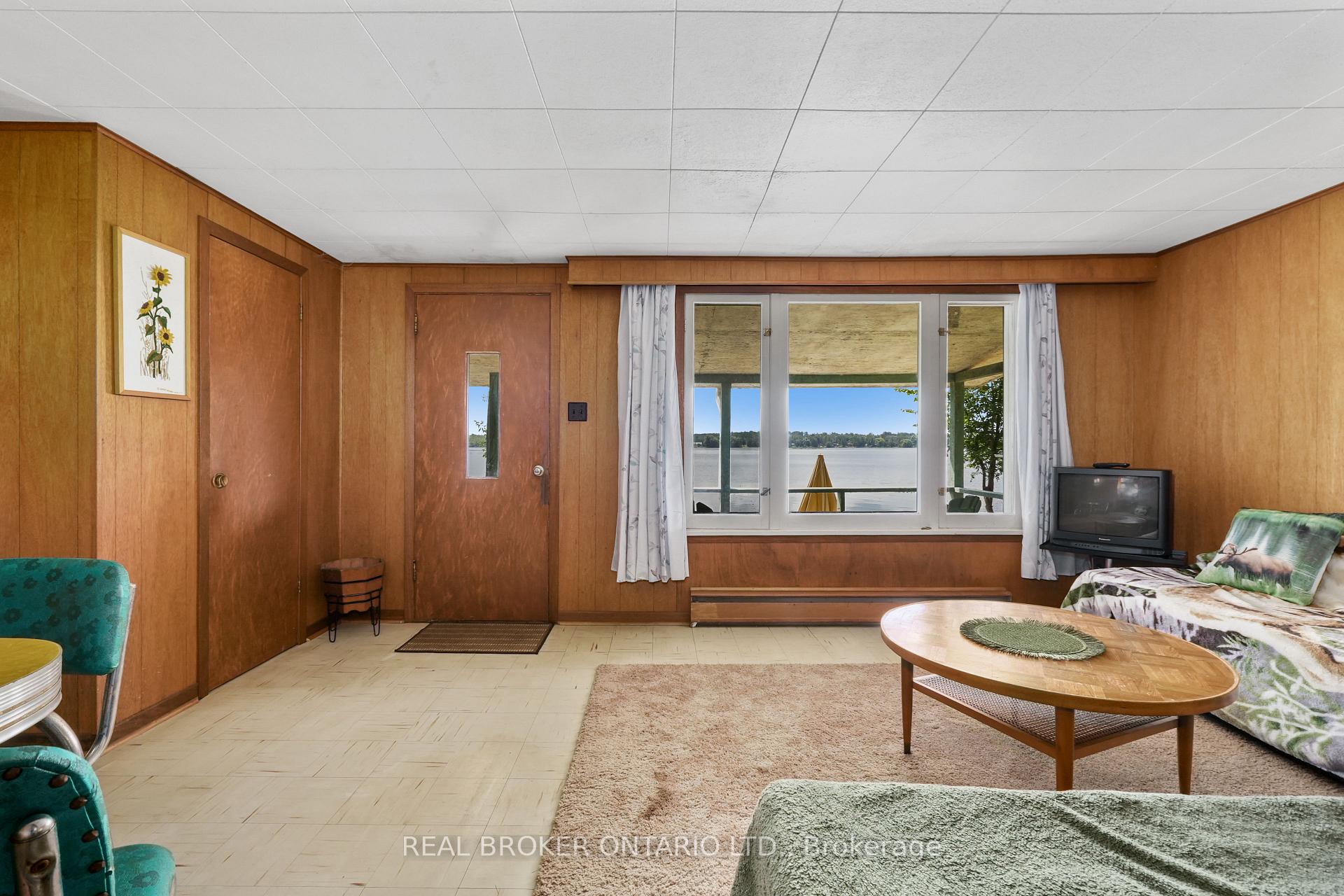 1839 Young's Point Road
