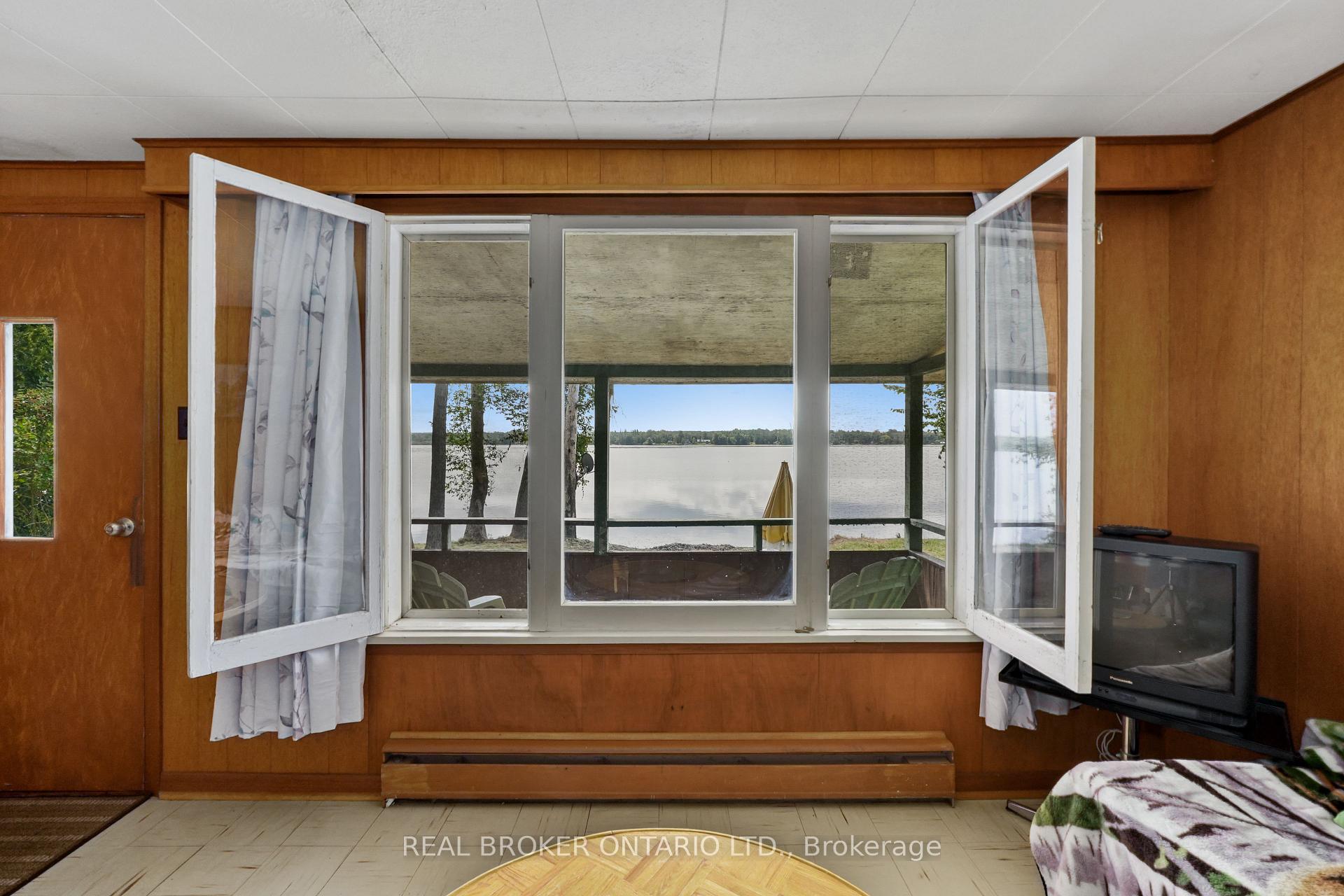 1839 Young's Point Road