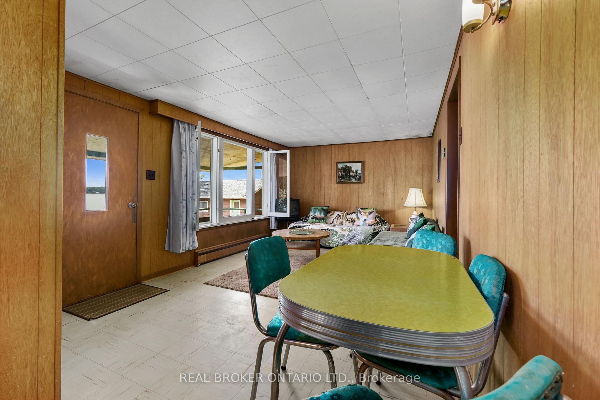 1839 Young's Point Road