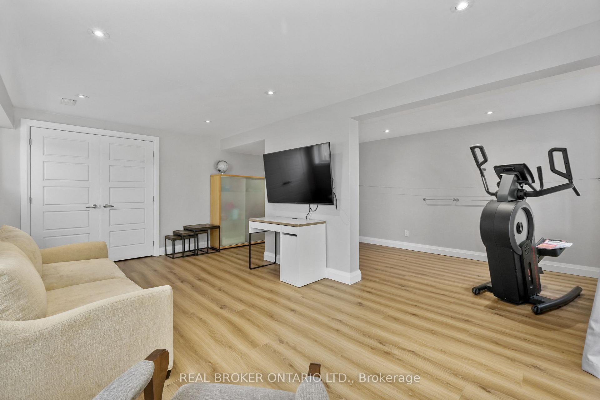 334 Blacksmith Way