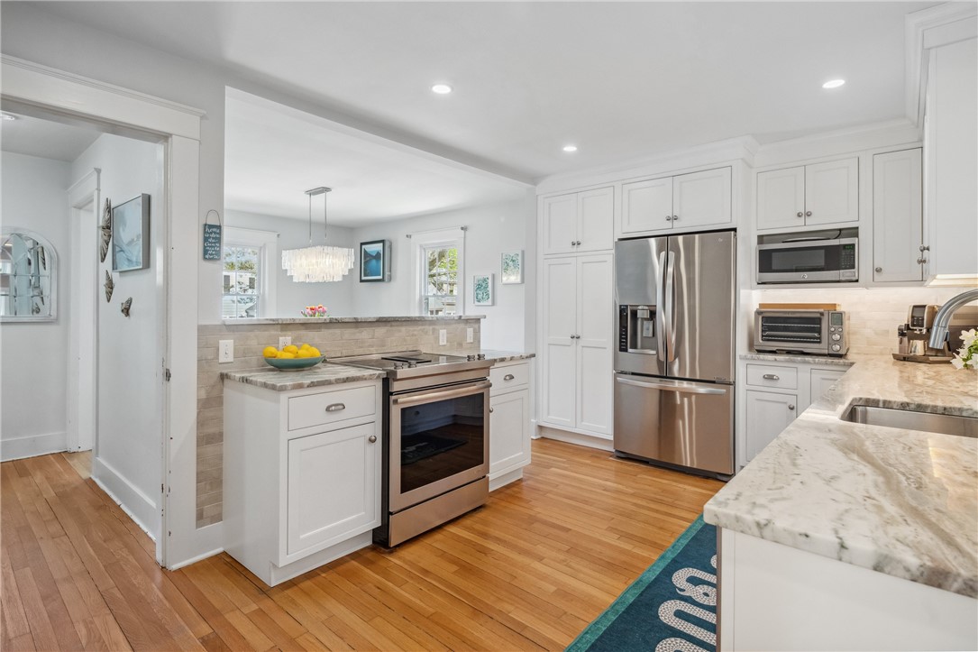 7 Florence Avenue