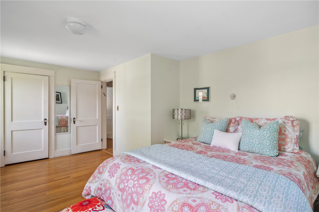 7 Florence Avenue