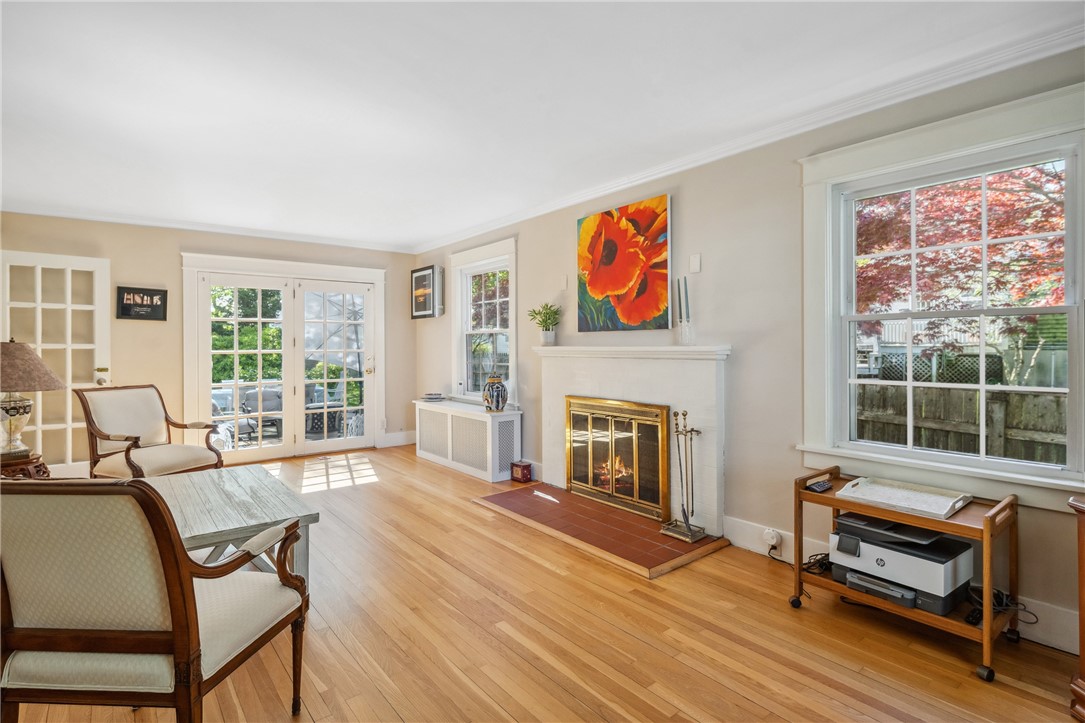 7 Florence Avenue