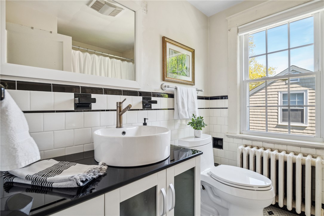 7 Florence Avenue