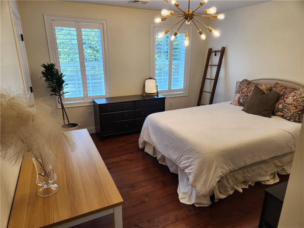 29 Wooded Grove Circle