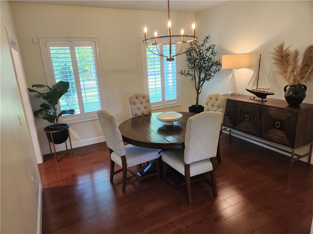 29 Wooded Grove Circle