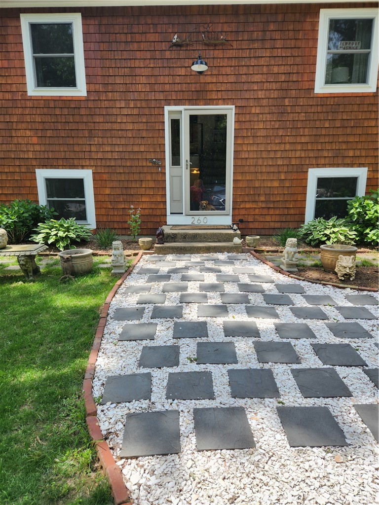 260 Balsam Road