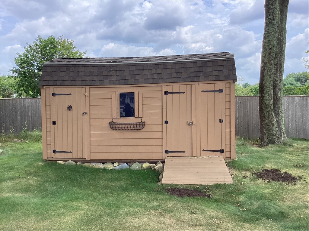 30 Beechnut Drive