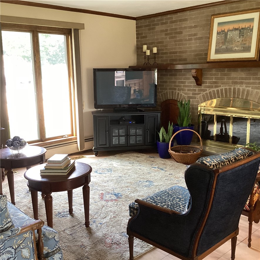 30 Beechnut Drive