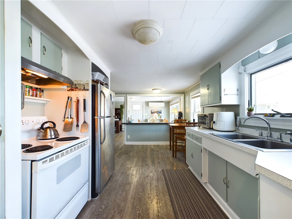 10 Avenue D Avenue