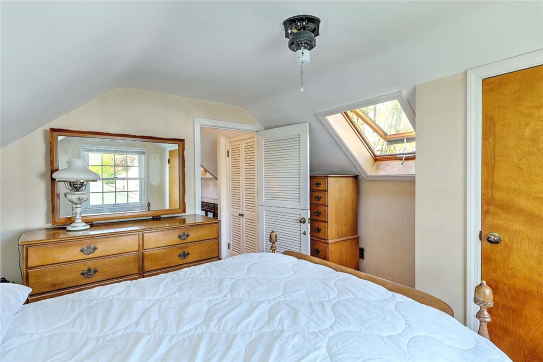32 Glengrove Avenue