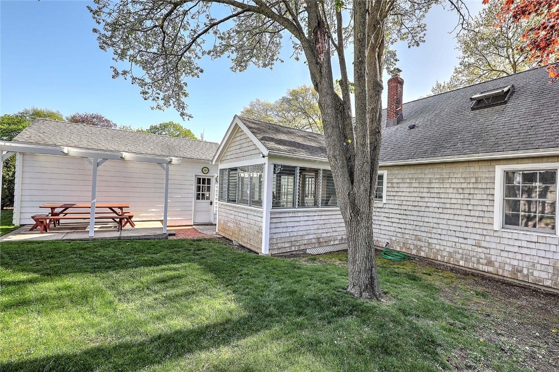 32 Glengrove Avenue