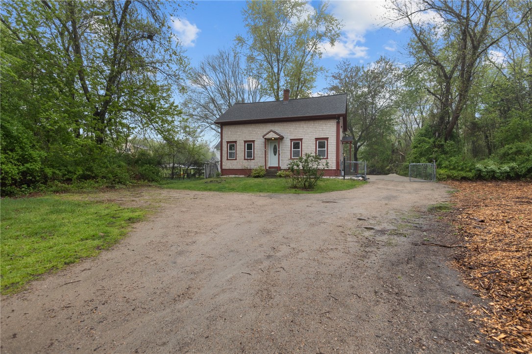183 Annaquatucket Road