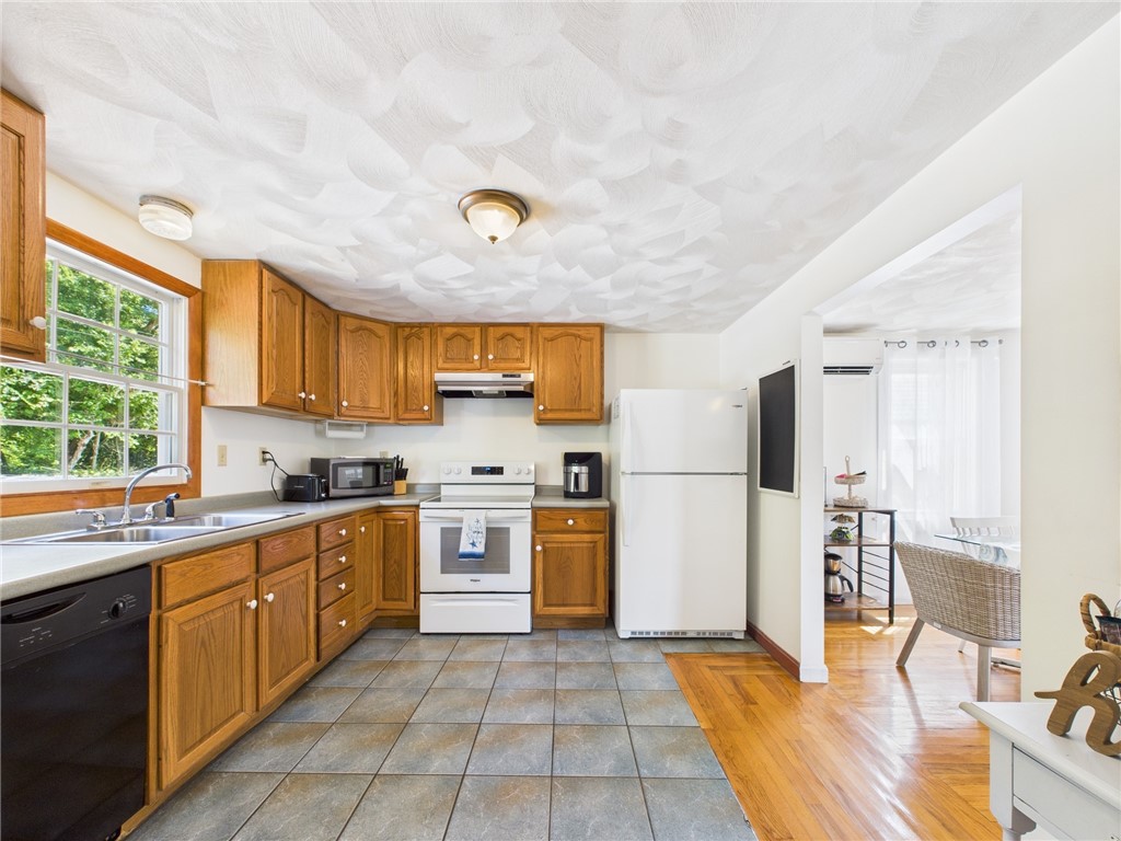 13 Deangelis Drive