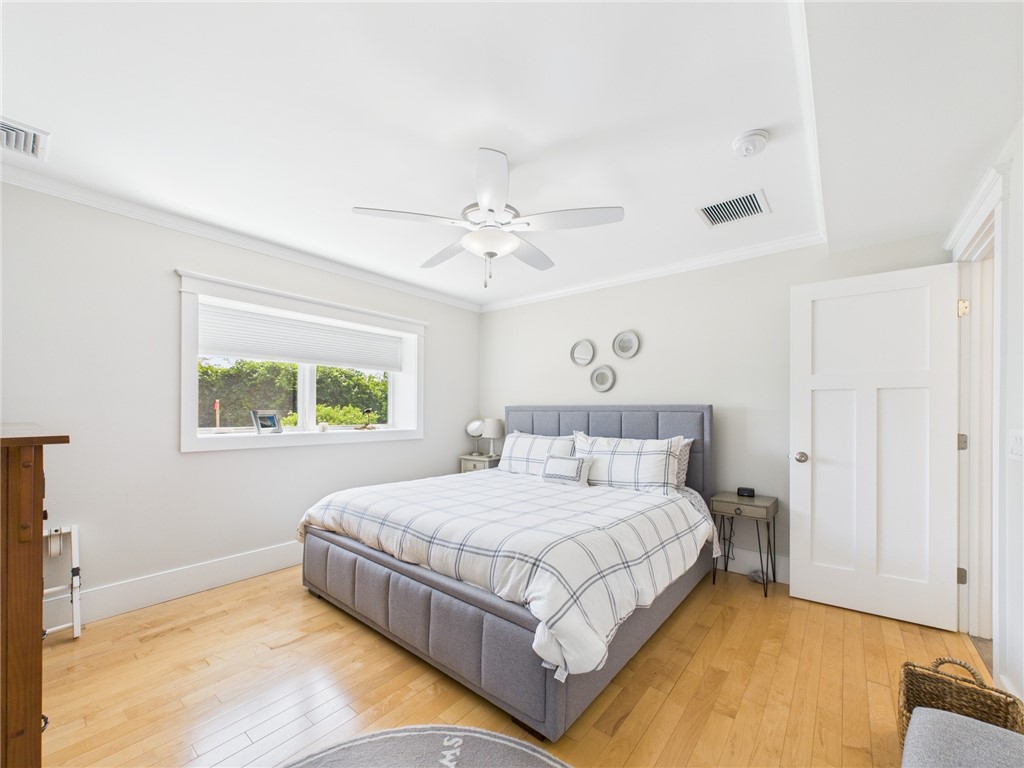 4 Clarkes Village Lane