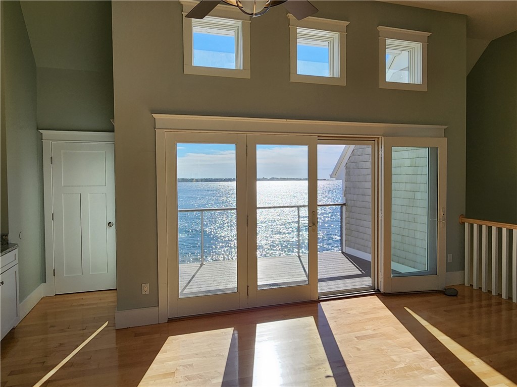 4 Clarkes Village Lane