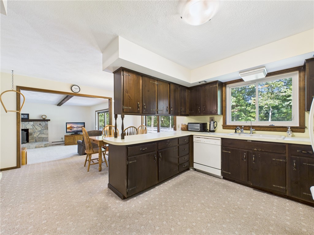 10 Columbia Lane
