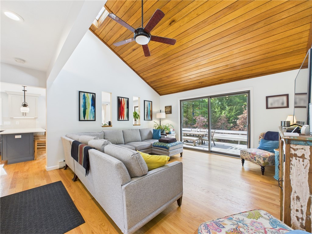 22 Deer Run Road