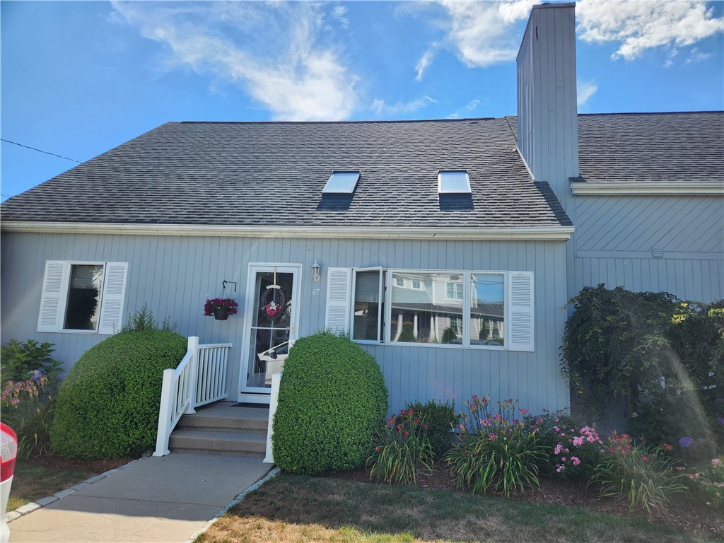 47 Treasure Road