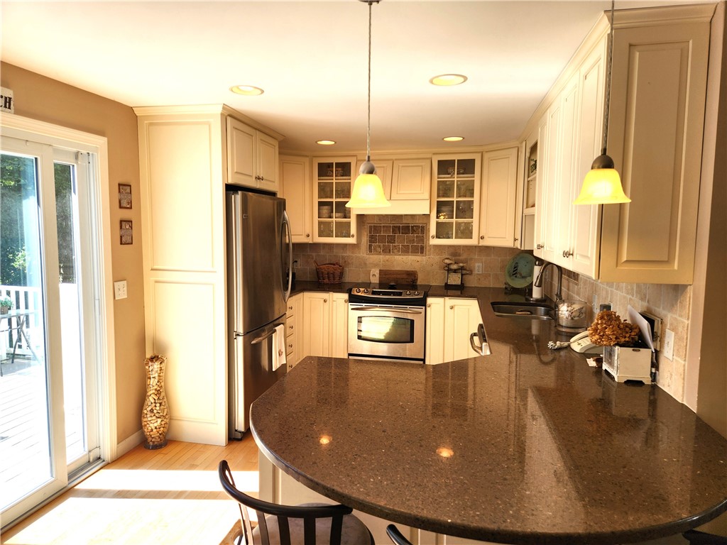 47 Treasure Road