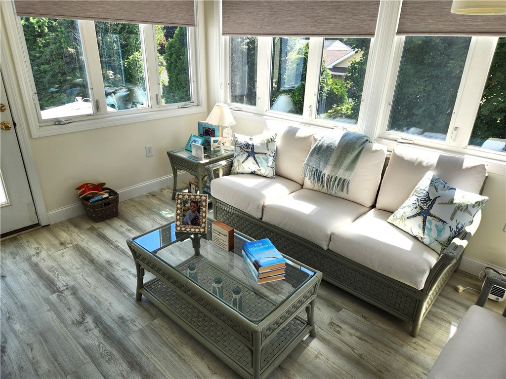 47 Treasure Road