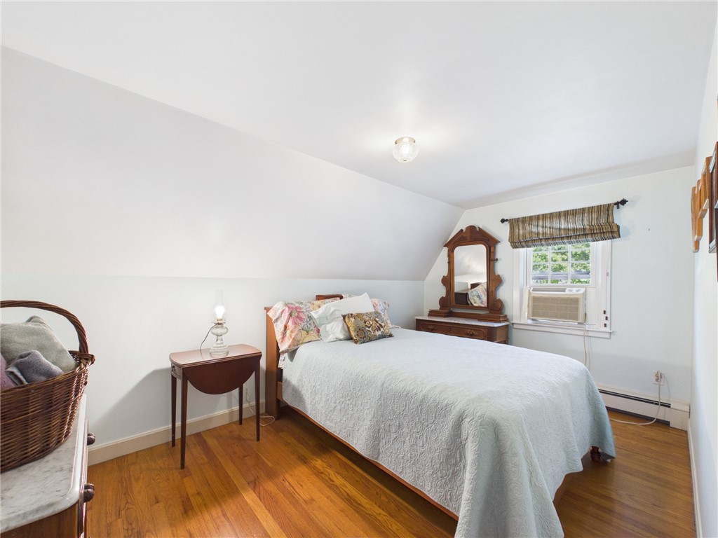 40 Oak HIll Road