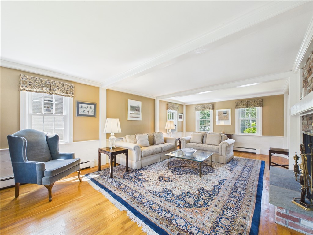 40 Oak HIll Road