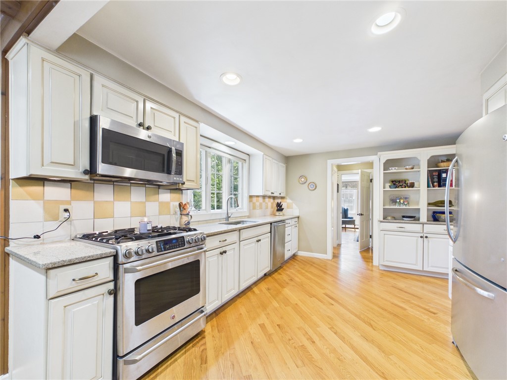 40 Oak HIll Road