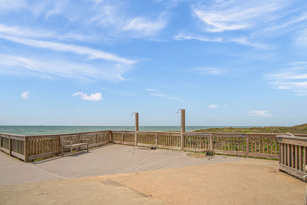 6649 Seacomber Dr 307