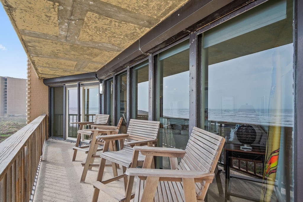 6649 Seacomber Dr 307