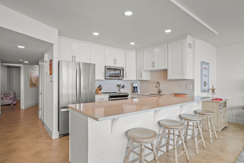 6649 Seacomber Dr 307