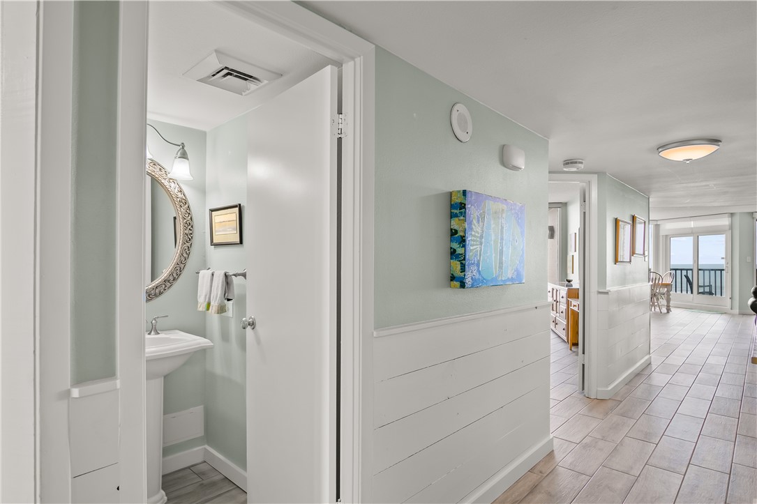 6649 Seacomber Dr 601