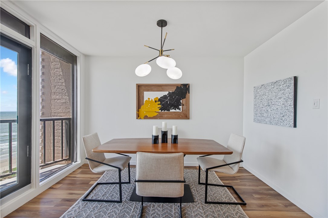 6649 Seacomber Dr 709