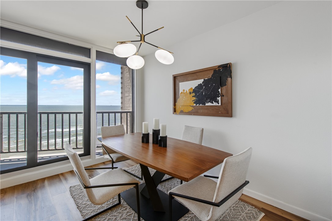 6649 Seacomber Dr 709