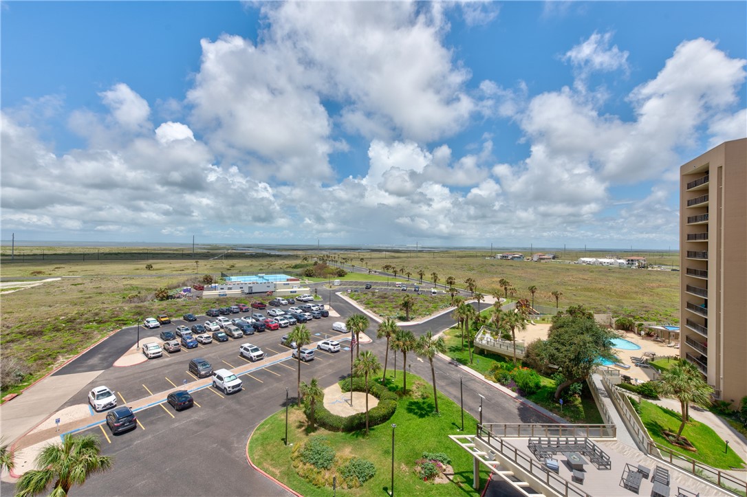 6649 Seacomber Dr 709