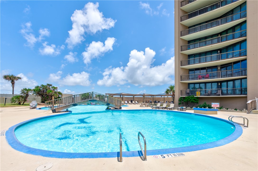 6649 Seacomber Dr 709