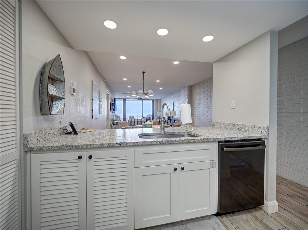 720 Beach Access Road 1a 303